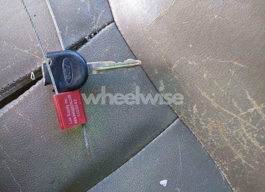 Photo 11 of 2007 Ford Escape XLT/XLT SPORT (VIN 1FMYU03127KA93481)