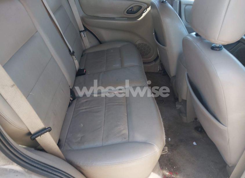 Photo 8 of 2007 Ford Escape XLT/XLT SPORT (VIN 1FMYU03127KA93481)