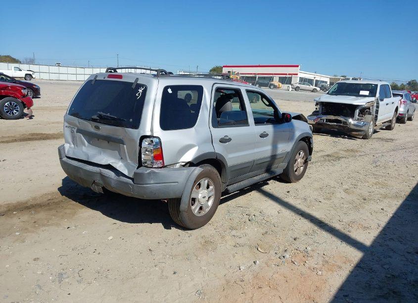 Photo 4 of 2002 Ford Escape XLT (VIN 1FMYU03132KD81096)