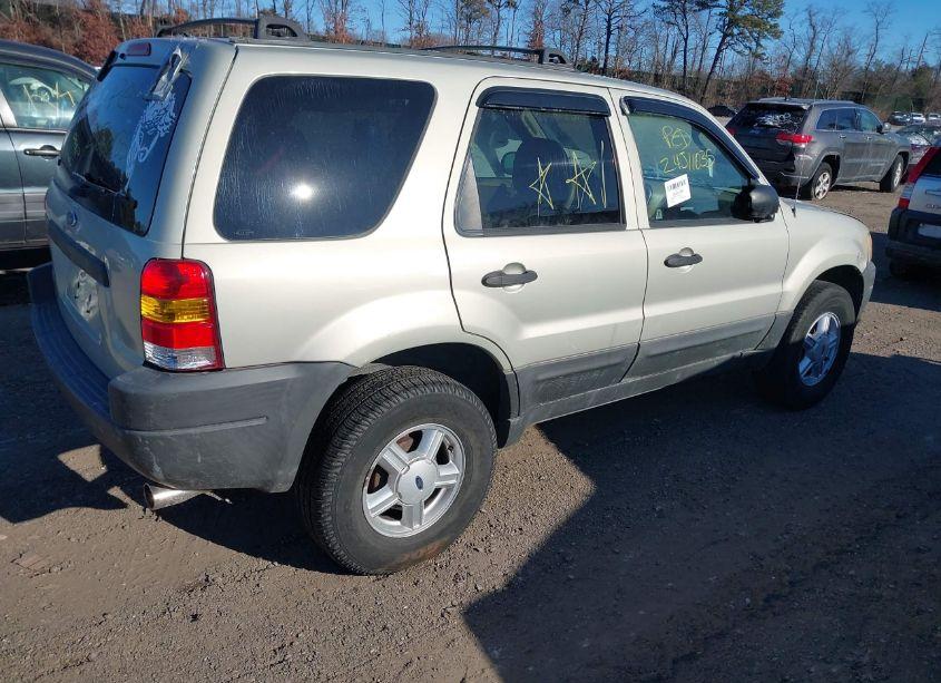 Photo 4 of 2003 Ford Escape XLT (VIN 1FMYU03133KE03678)
