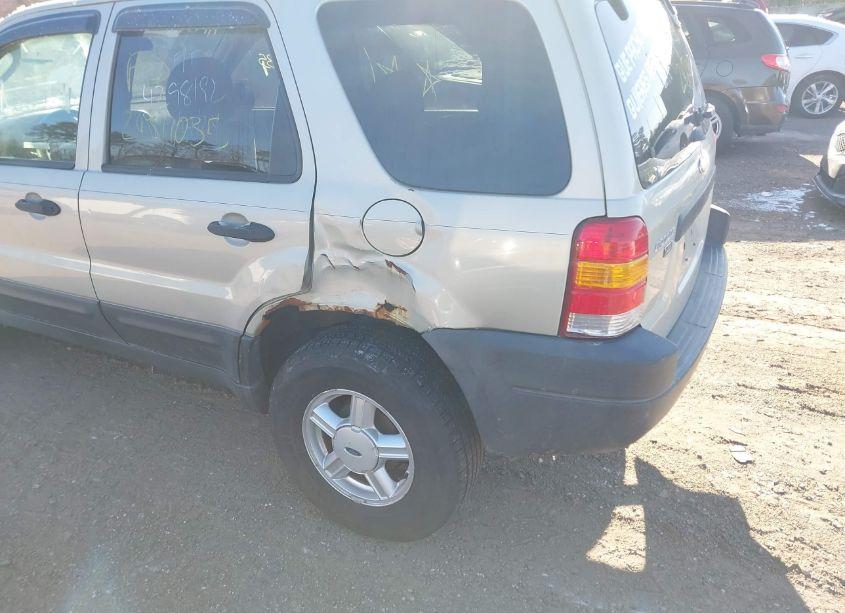 Photo 6 of 2003 Ford Escape XLT (VIN 1FMYU03133KE03678)