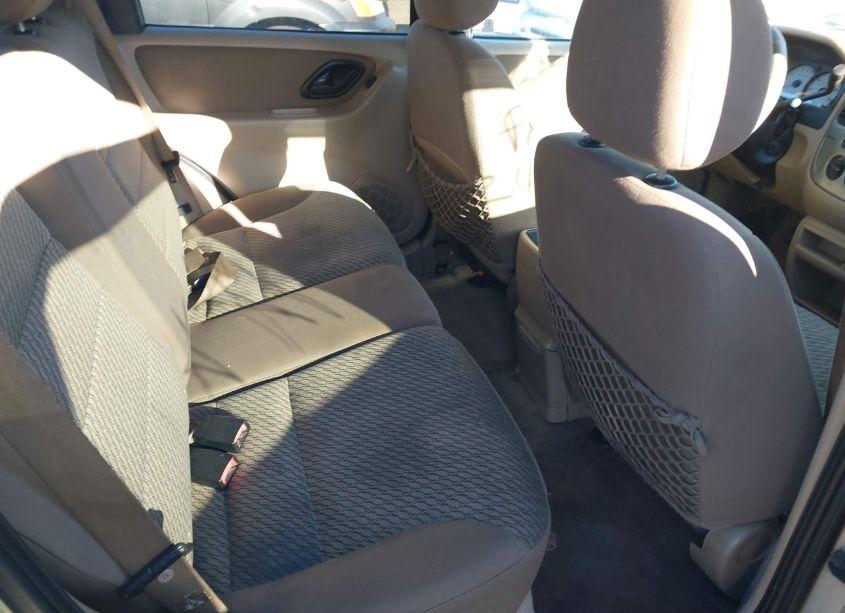 Photo 8 of 2003 Ford Escape XLT (VIN 1FMYU03133KE03678)