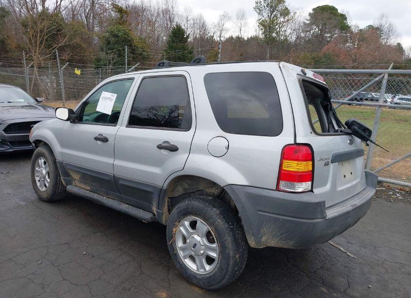 Photo 3 of 2004 Ford Escape XLT (VIN 1FMYU03134KB49861)