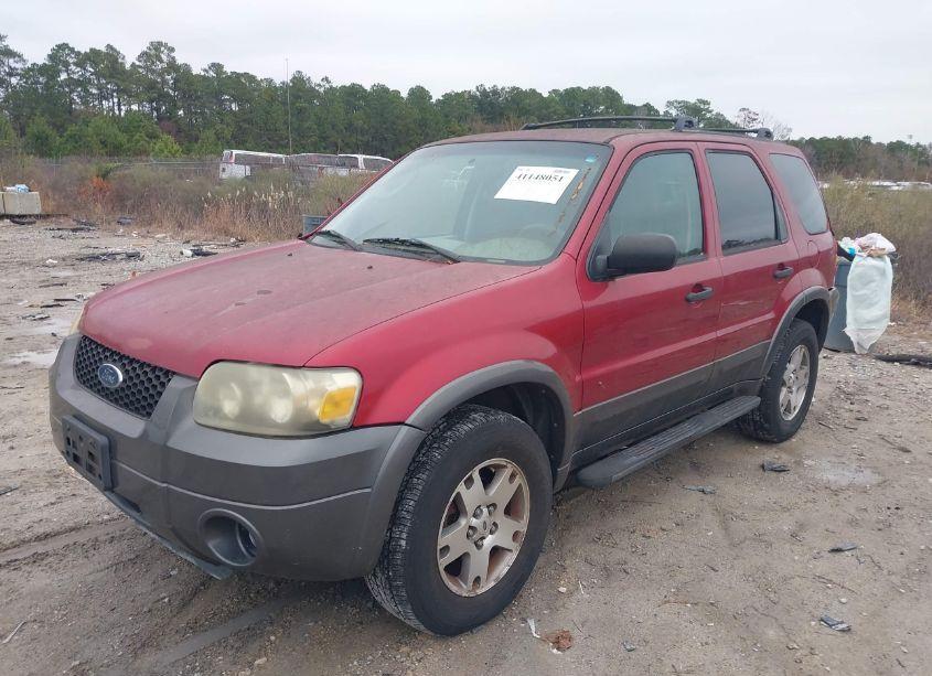 Photo 2 of 2005 Ford Escape XLT (VIN 1FMYU03135KA28474)