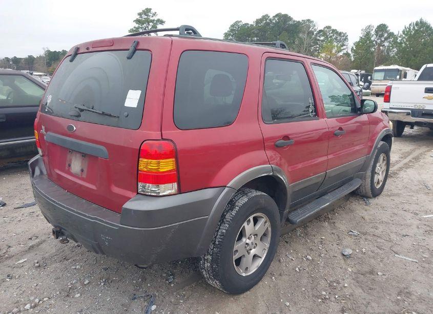 Photo 4 of 2005 Ford Escape XLT (VIN 1FMYU03135KA28474)