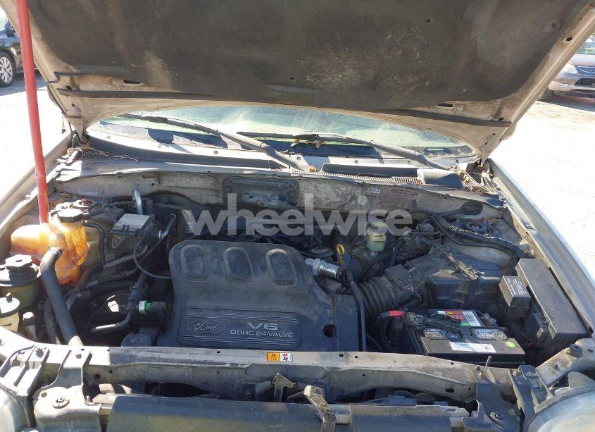 Photo 10 of 2001 Ford Escape XLT (VIN 1FMYU03141KE84977)