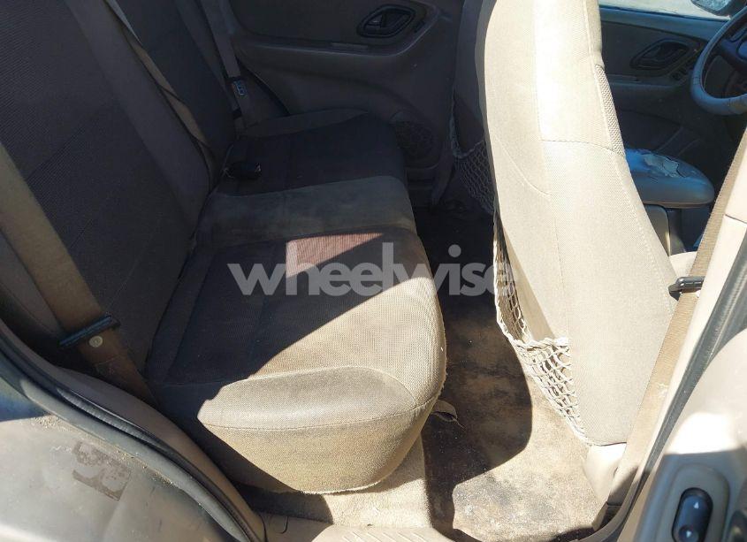 Photo 8 of 2001 Ford Escape XLT (VIN 1FMYU03141KE84977)