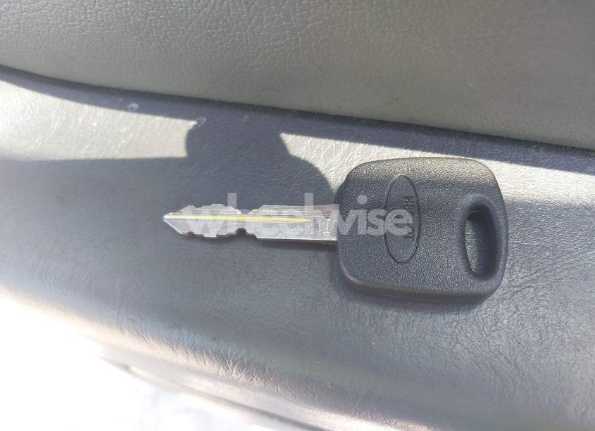 Photo 11 of 2002 Ford Escape XLT (VIN 1FMYU03142KA50740)