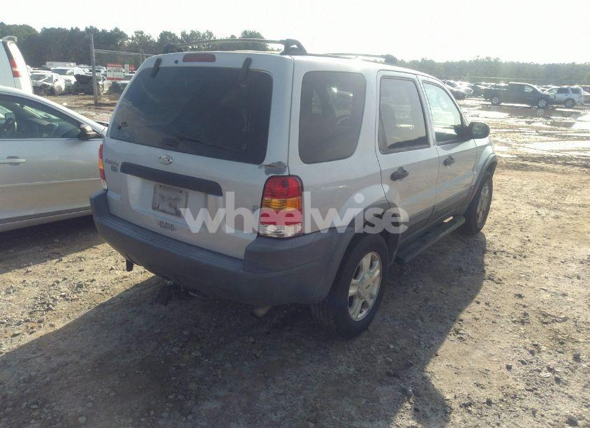 Photo 4 of 2002 Ford Escape XLT (VIN 1FMYU03142KA50740)