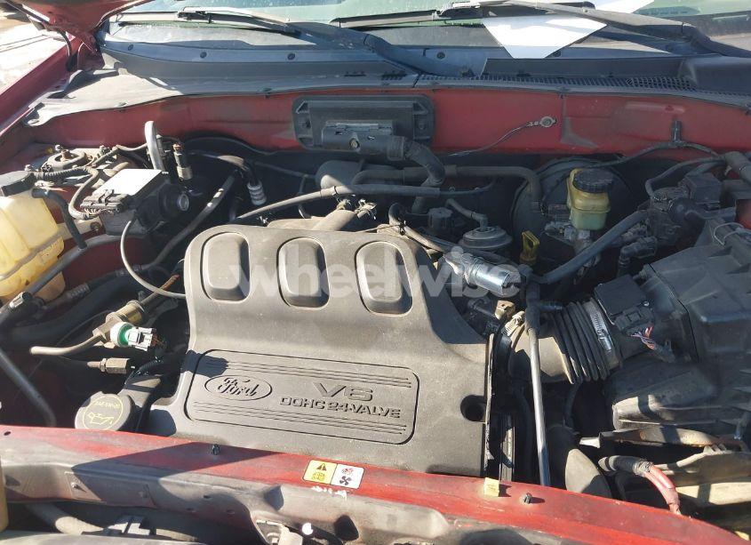 Photo 10 of 2003 Ford Escape XLT (VIN 1FMYU03143KB33988)