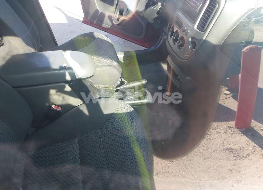 Photo 5 of 2003 Ford Escape XLT (VIN 1FMYU03143KB33988)