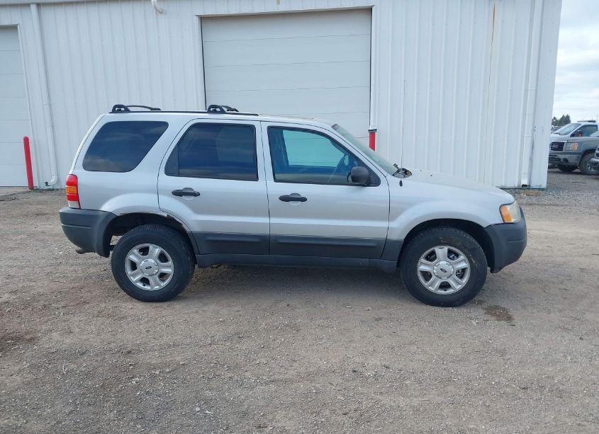 Photo 13 of 2004 Ford Escape XLT (VIN 1FMYU03144KB10213)