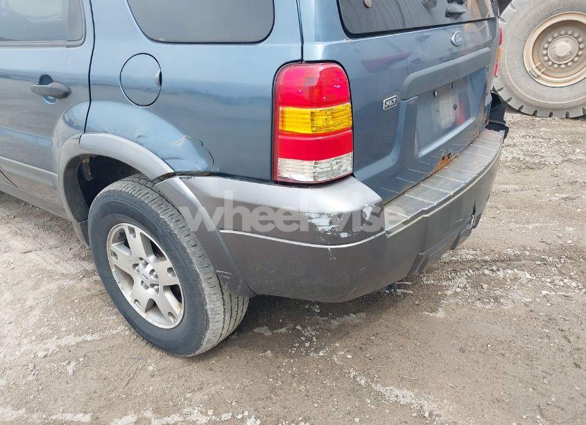 Photo 13 of 2005 Ford Escape XLT (VIN 1FMYU03145KA42335)