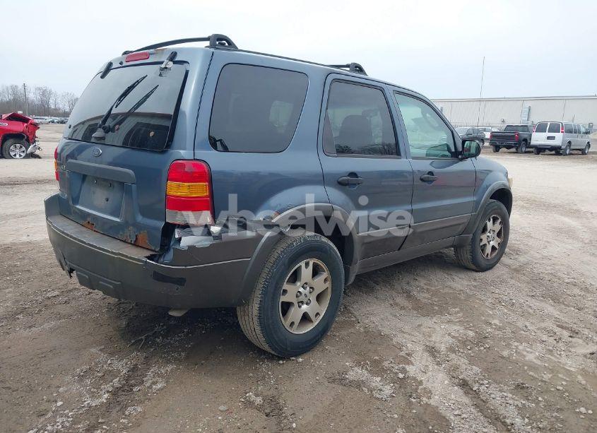 Photo 4 of 2005 Ford Escape XLT (VIN 1FMYU03145KA42335)