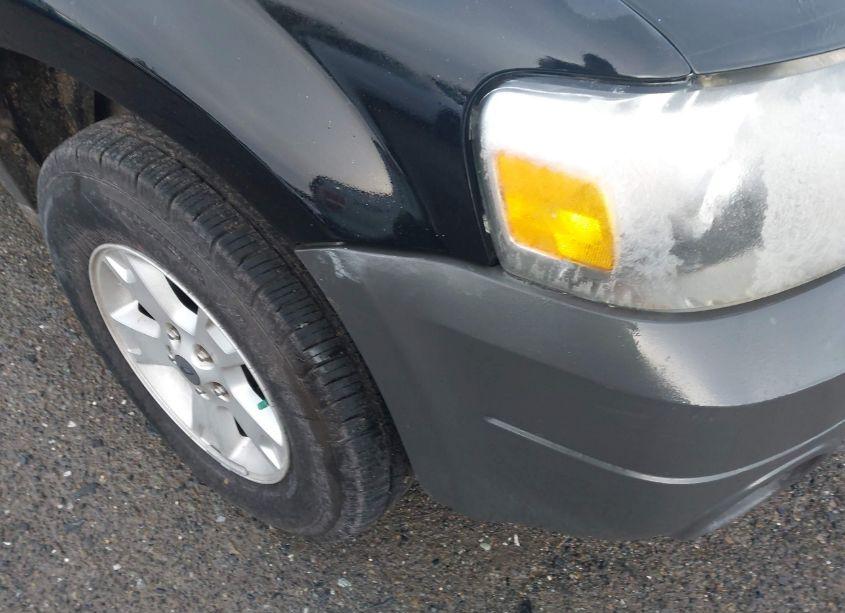 Photo 6 of 2005 Ford Escape XLT (VIN 1FMYU03145KC21958)