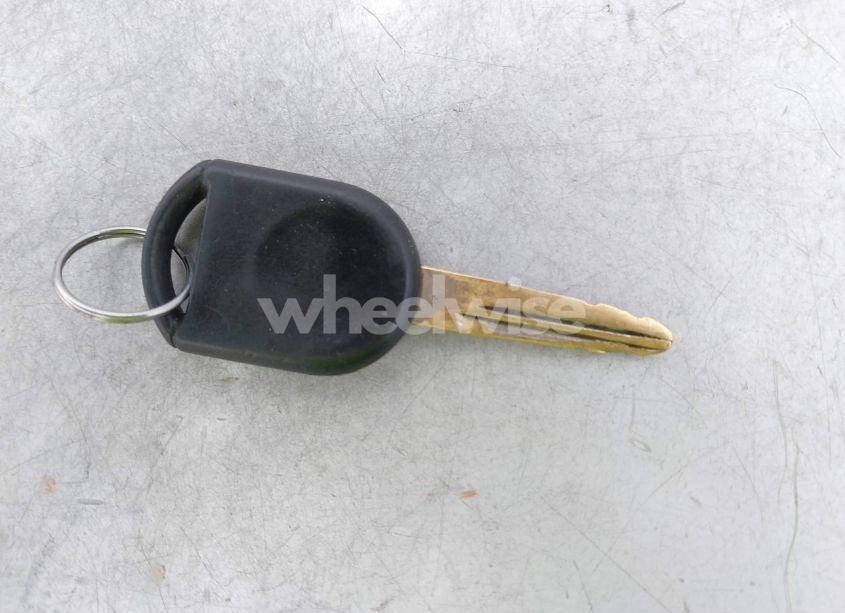 Photo 11 of 2005 Ford Escape XLT (VIN 1FMYU03145KD73027)