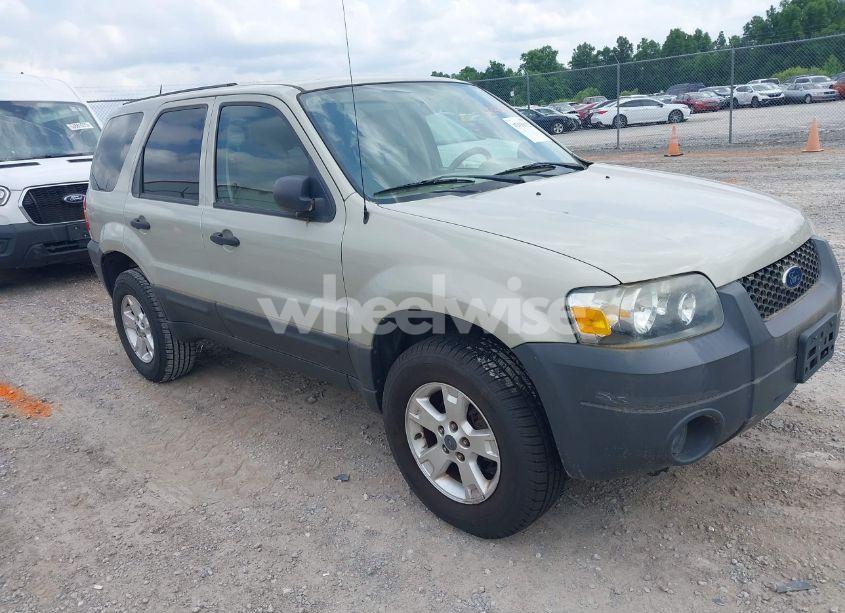 2006 Ford Escape XLT/XLT SPORT (VIN 1FMYU03146KB11557) main photo