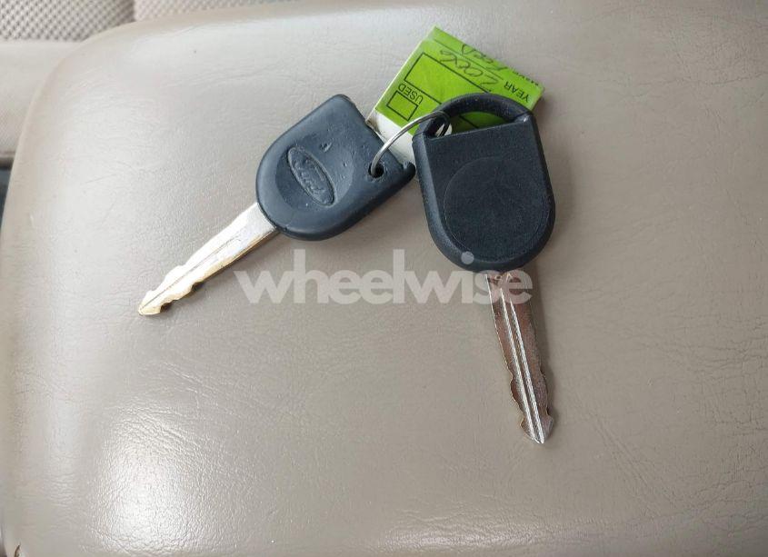 Photo 11 of 2006 Ford Escape XLT/XLT SPORT (VIN 1FMYU03146KB11557)