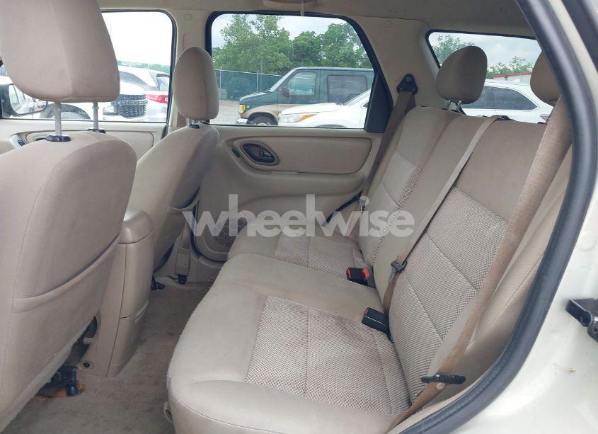 Photo 8 of 2006 Ford Escape XLT/XLT SPORT (VIN 1FMYU03146KB11557)