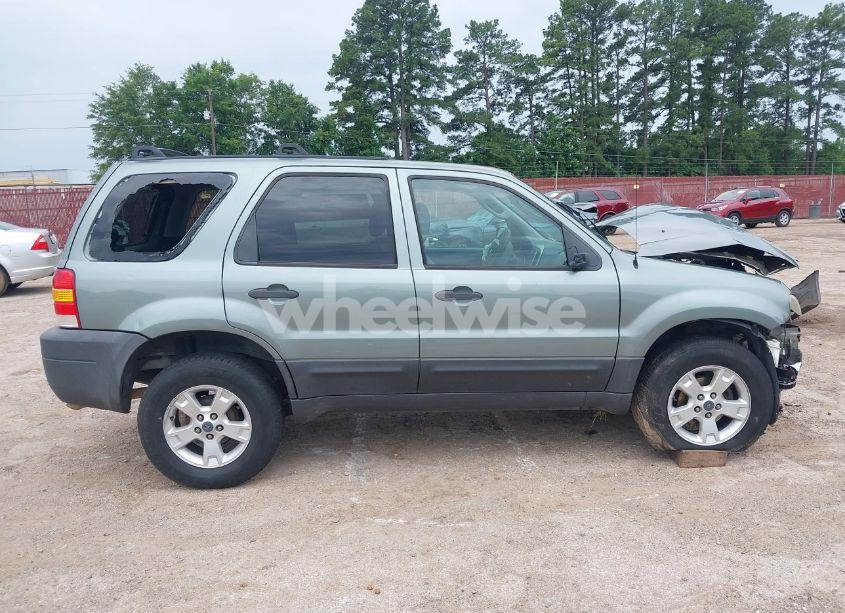 Photo 14 of 2006 Ford Escape (VIN 1FMYU03146KD35945)