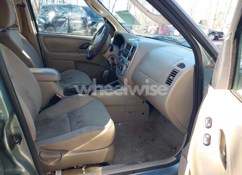 Photo 5 of 2007 Ford Escape XLT/XLT SPORT (VIN 1FMYU03147KA04848)