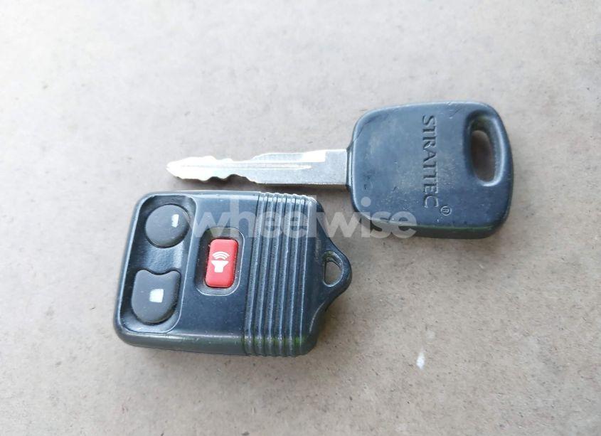 Photo 11 of 2002 Ford Escape XLT (VIN 1FMYU03152KC17963)