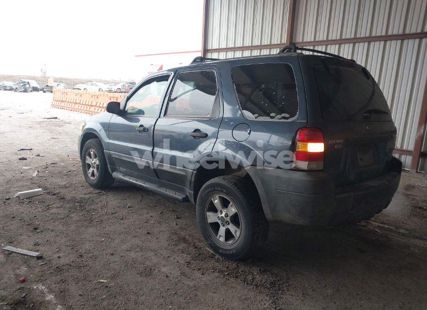 Photo 3 of 2005 Ford Escape XLT (VIN 1FMYU03155KB62032)