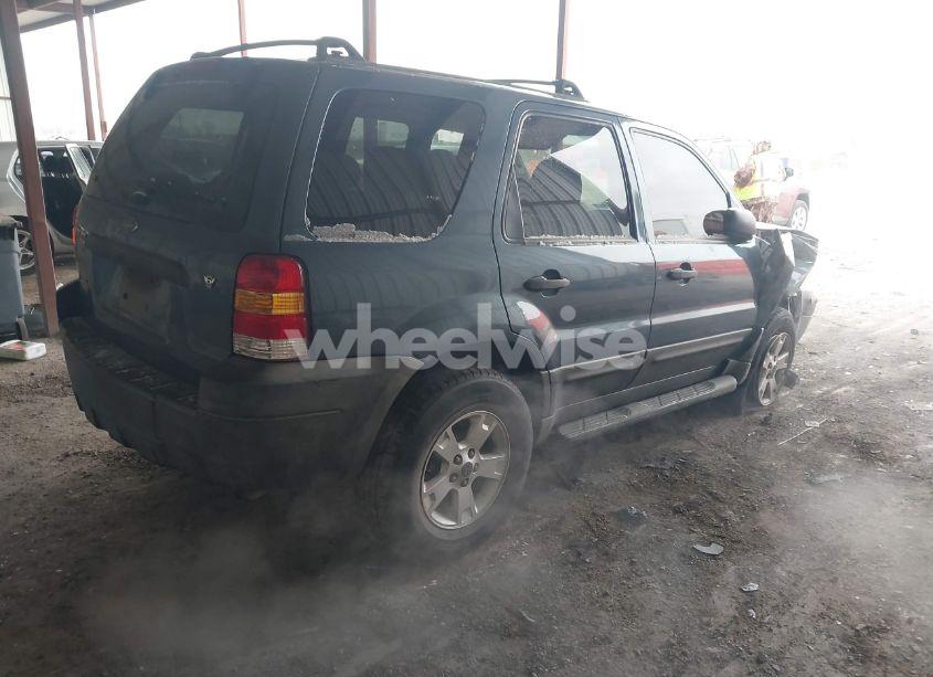 Photo 4 of 2005 Ford Escape XLT (VIN 1FMYU03155KB62032)