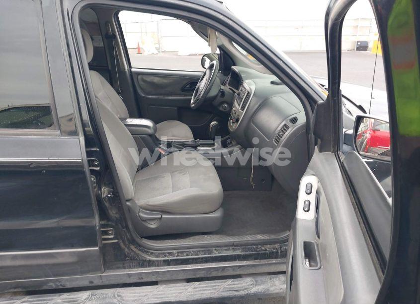 Photo 5 of 2006 Ford Escape XLT/XLT SPORT (VIN 1FMYU03156KA42961)