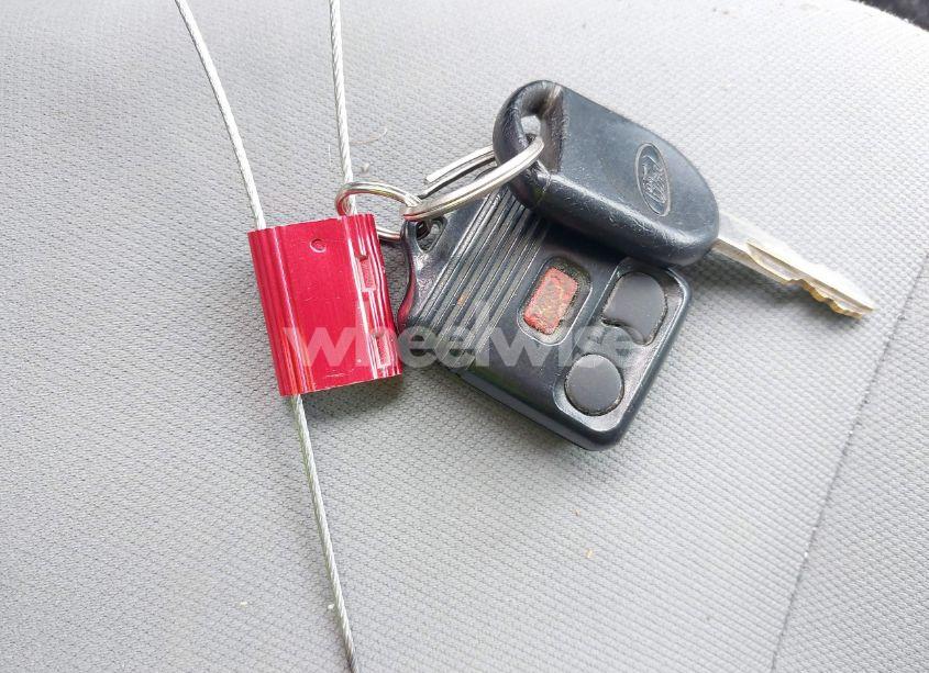 Photo 11 of 2006 Ford Escape XLT/XLT SPORT (VIN 1FMYU03156KA84031)