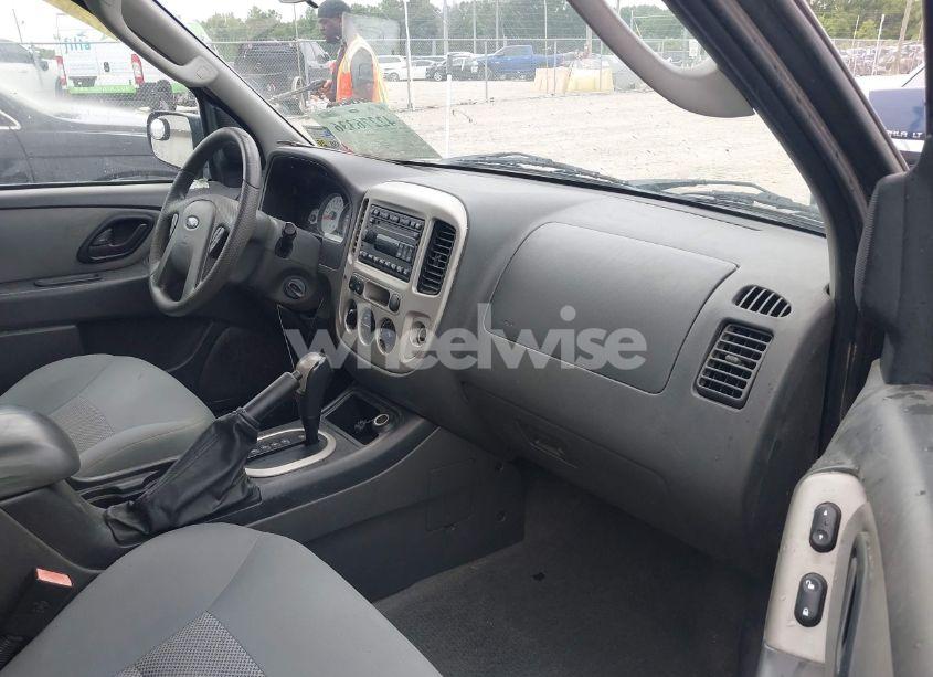 Photo 5 of 2006 Ford Escape XLT/XLT SPORT (VIN 1FMYU03156KA84031)