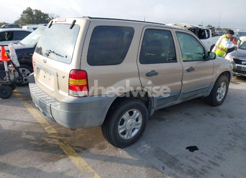 Photo 4 of 2007 Ford Escape XLT/XLT SPORT (VIN 1FMYU03157KB25095)