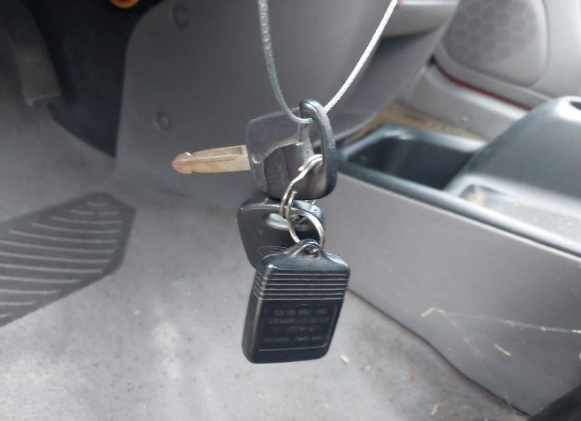 Photo 11 of 2001 Ford Escape XLT (VIN 1FMYU03161KD92091)