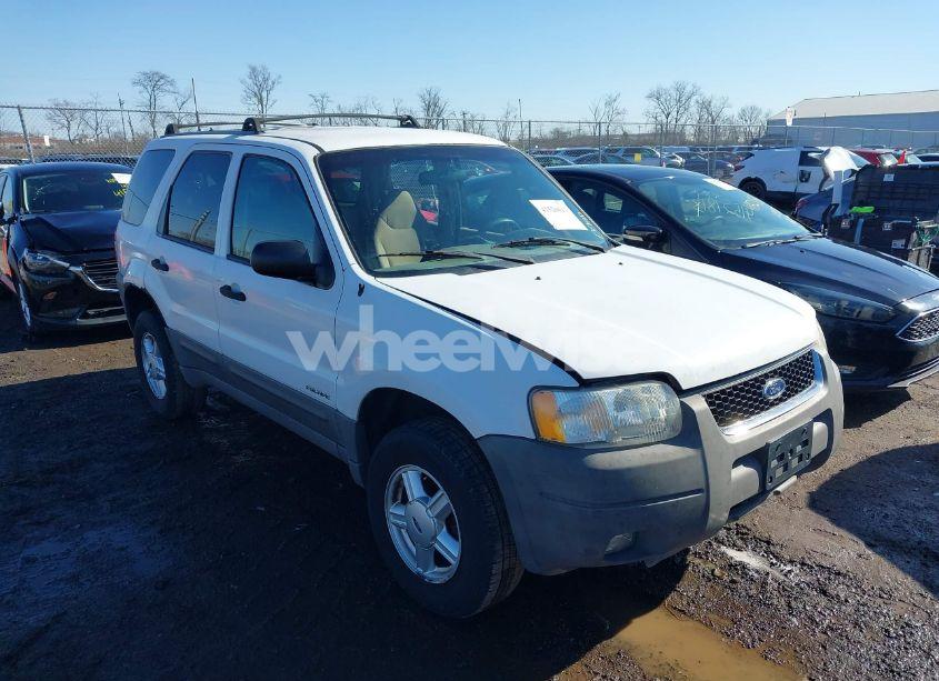 2001 Ford Escape XLT (VIN 1FMYU03161KE81675) main photo