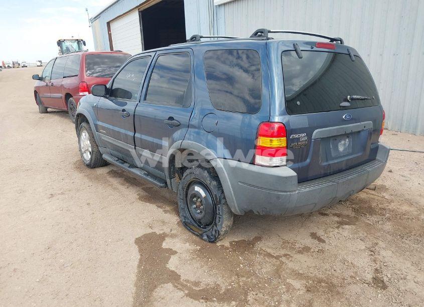 Photo 3 of 2001 Ford Escape XLT (VIN 1FMYU03161KF78469)