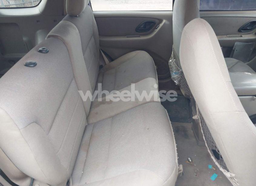 Photo 8 of 2001 Ford Escape XLT (VIN 1FMYU03161KF78469)