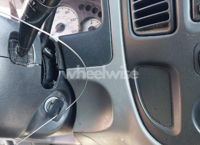 Photo 11 of 2002 Ford Escape XLT (VIN 1FMYU03162KA14399)