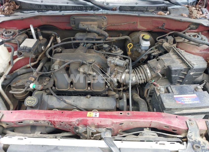 Photo 10 of 2004 Ford Escape XLT (VIN 1FMYU03164KA30296)