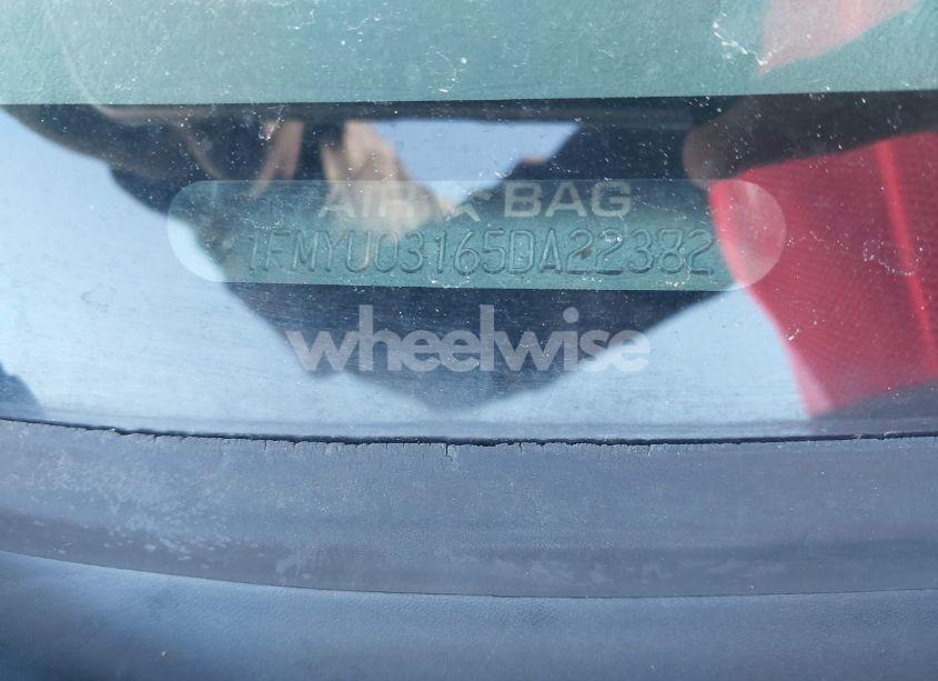 Photo 9 of 2005 Ford Escape XLT (VIN 1FMYU03165DA22382)