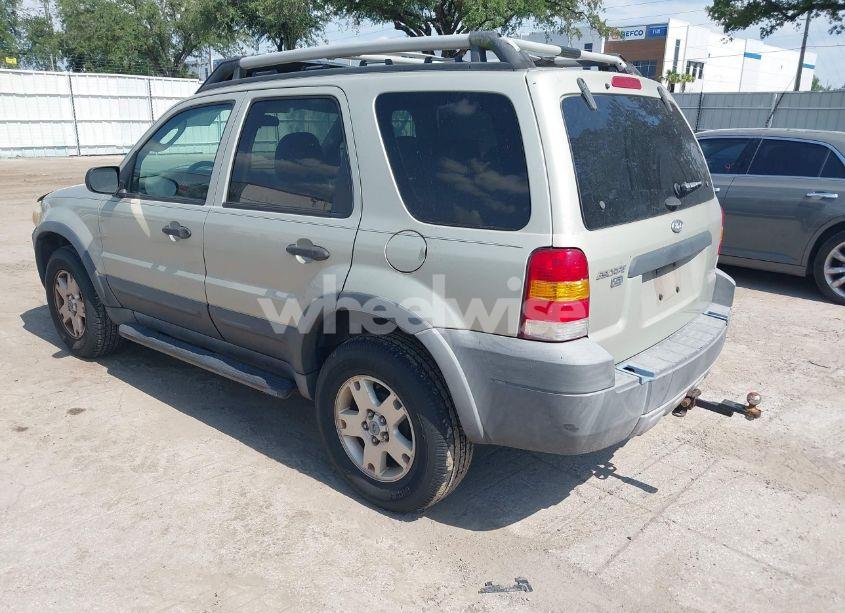 Photo 3 of 2005 Ford Escape XLT (VIN 1FMYU03165KA39937)