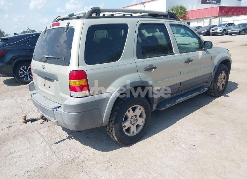 Photo 4 of 2005 Ford Escape XLT (VIN 1FMYU03165KA39937)