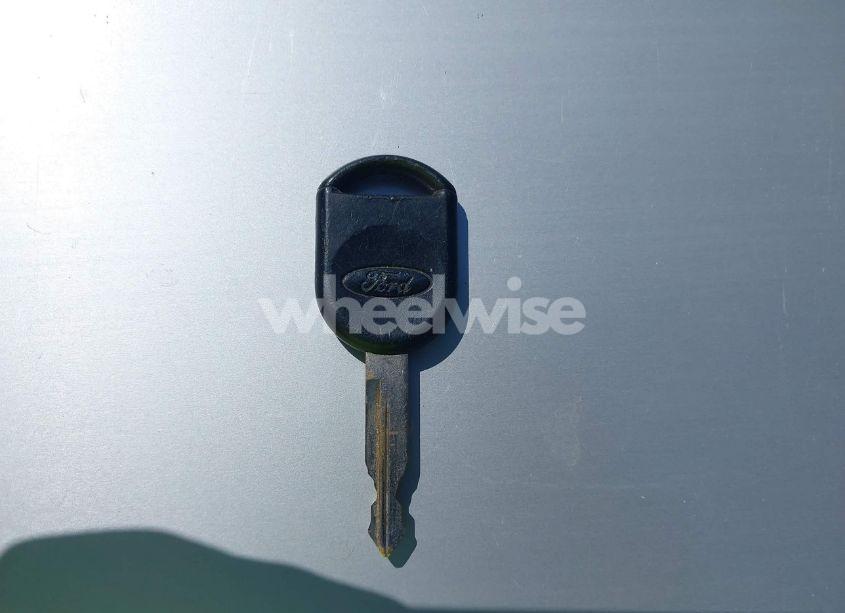 Photo 11 of 2006 Ford Escape XLT/XLT SPORT (VIN 1FMYU03166KA72695)