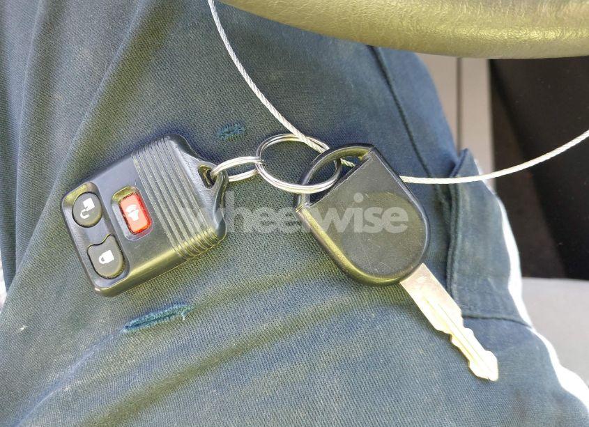 Photo 11 of 2006 Ford Escape XLT/XLT SPORT (VIN 1FMYU03166KB00592)