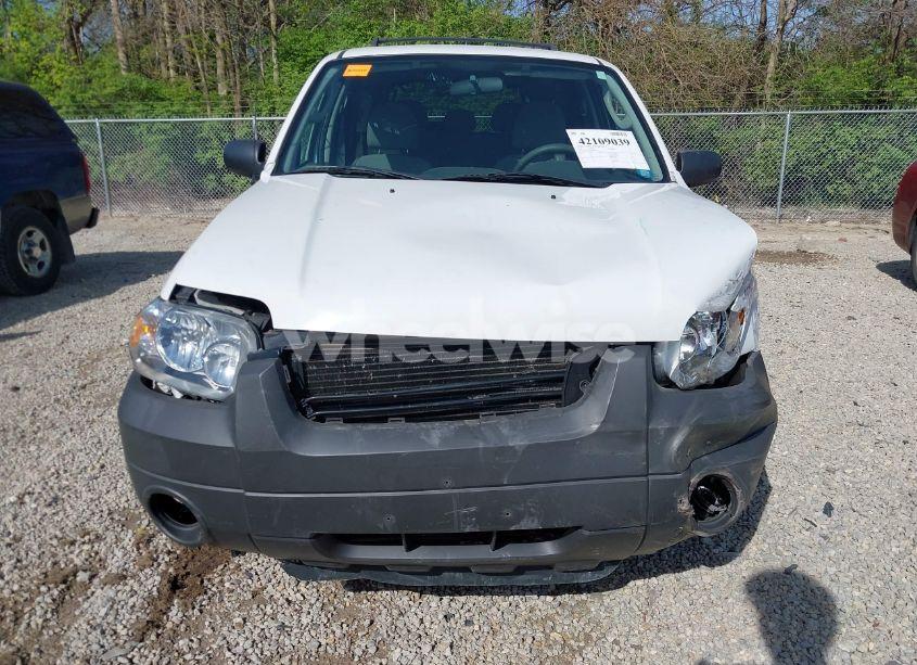 Photo 13 of 2006 Ford Escape XLT/XLT SPORT (VIN 1FMYU03166KB00592)