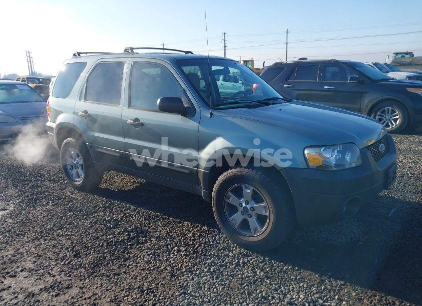 2007 Ford Escape XLT/XLT SPORT (VIN 1FMYU03167KB70238) main photo