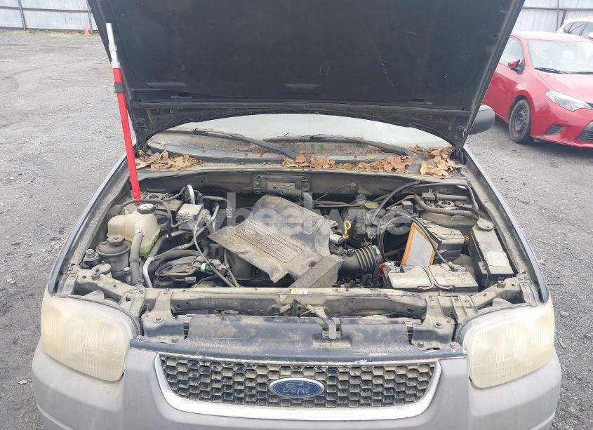 Photo 10 of 2001 Ford Escape XLT (VIN 1FMYU03171KB71454)