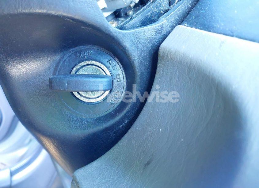 Photo 11 of 2001 Ford Escape XLT (VIN 1FMYU03171KE99182)