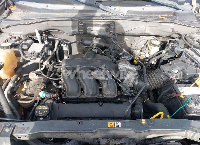 Photo 10 of 2002 Ford Escape XLT (VIN 1FMYU03172KC60961)