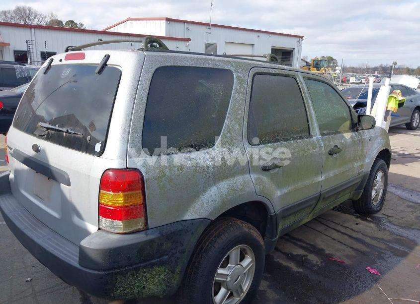 Photo 6 of 2002 Ford Escape XLT (VIN 1FMYU03172KD11228)