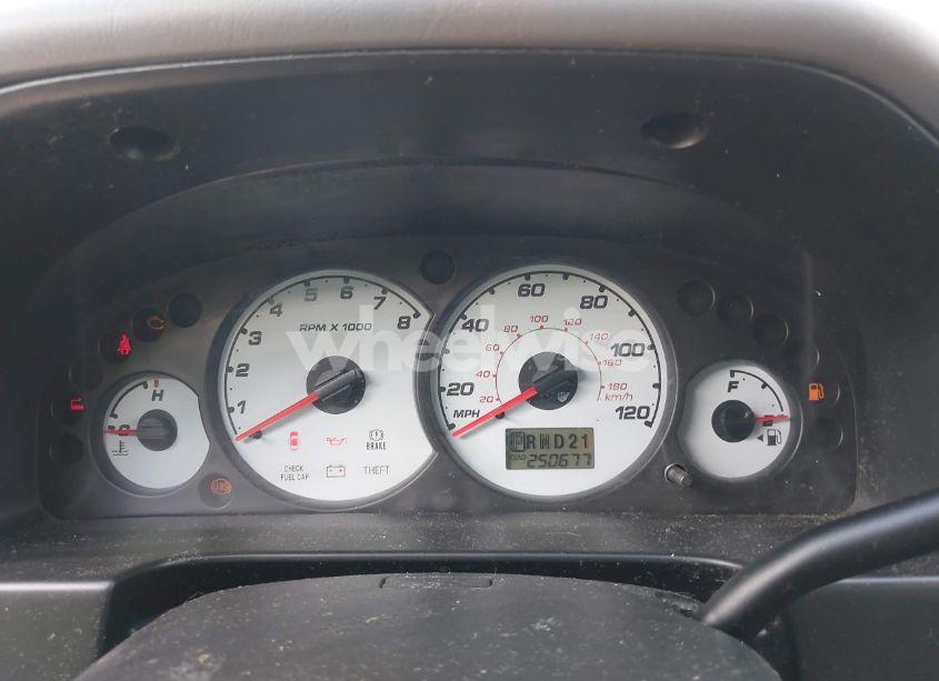 Photo 7 of 2002 Ford Escape XLT (VIN 1FMYU03172KD11228)